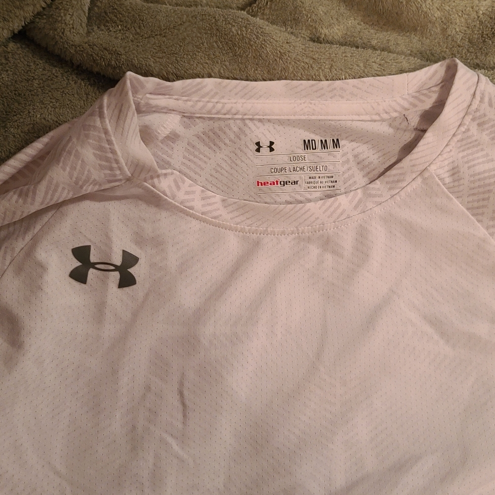 Under Armour medium long sleeved tee